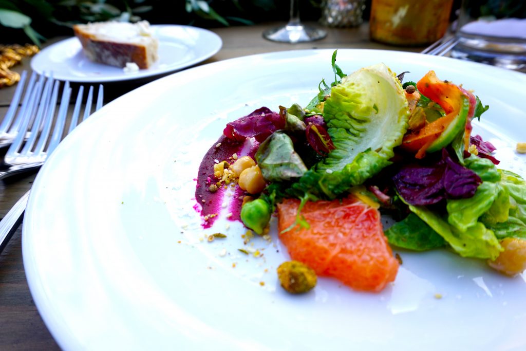 Stella Artois #HostBeautifully with John Legend: A Colorful Dinner Salad