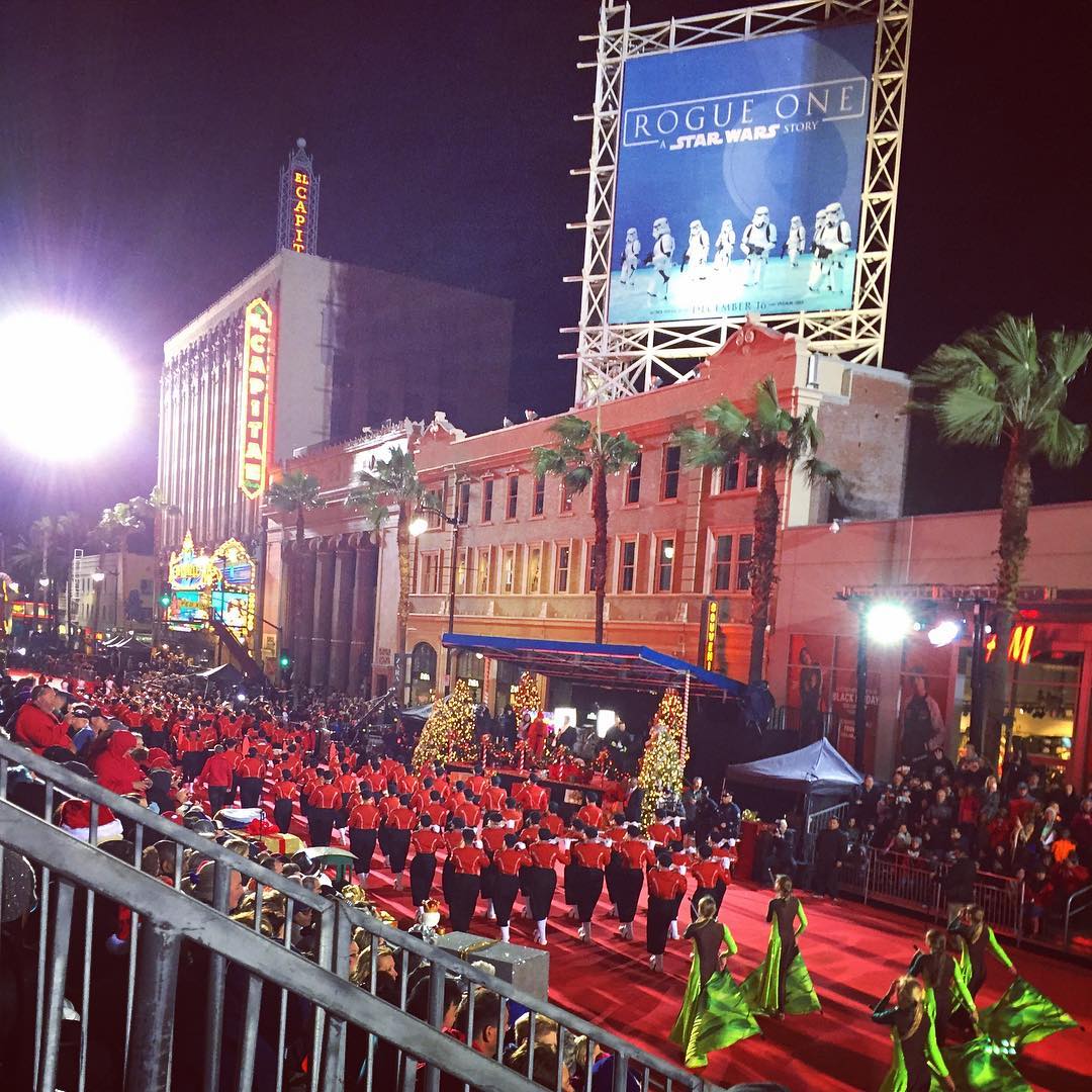 15 Awesome Things to Do in LA in November 2017 - Hollywood Christmas Parade