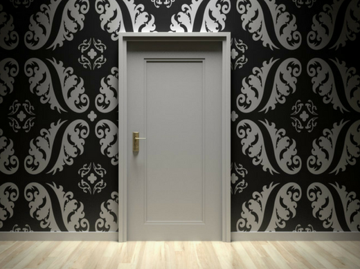 Escape Rooms: Mysterious Door