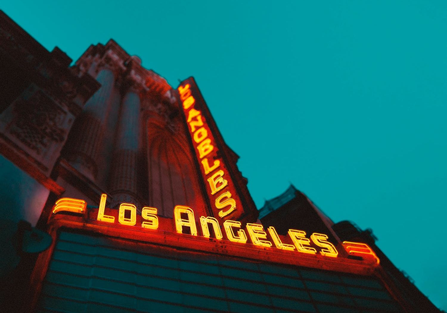 LA's 10 Best Places Comedy Clubs To Watch Stand Up Comedy The LA Girl