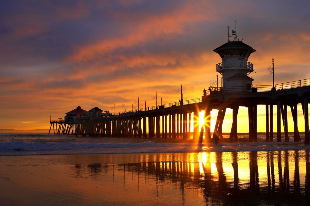 8 Must-Visit Beach Piers Around Los Angeles - The LA Girl