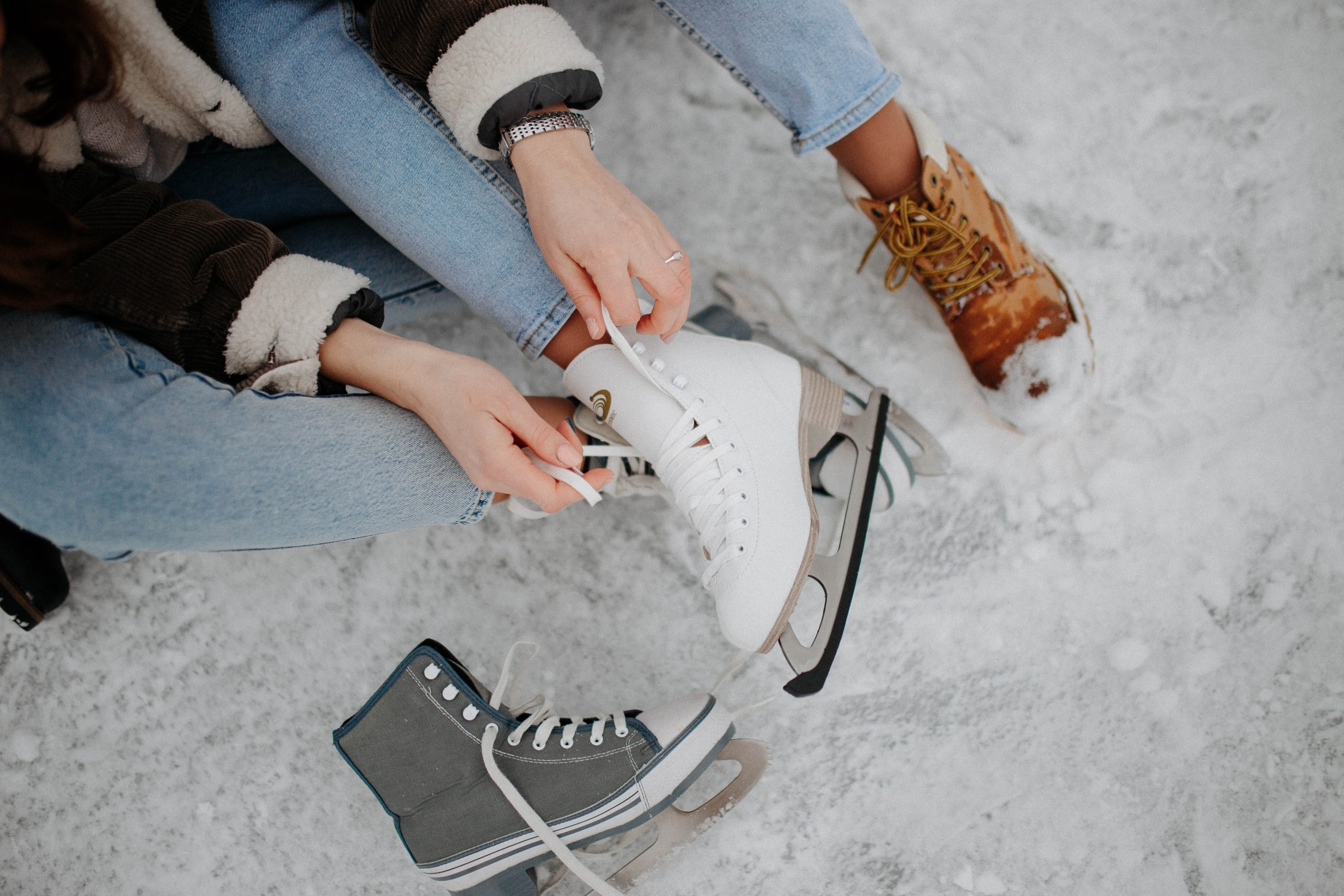Where to Go Ice Skating in LA this Holiday Season - The LA Girl