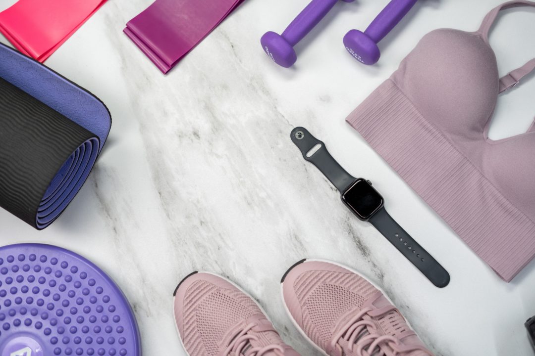 10 Fitness Items You Need to Hit Your Goals in 2023 - The LA Girl