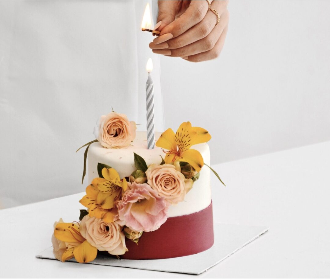 Girls' Flower Petal Birthday Cake • Pint Sized Baker-sonthuy.vn
