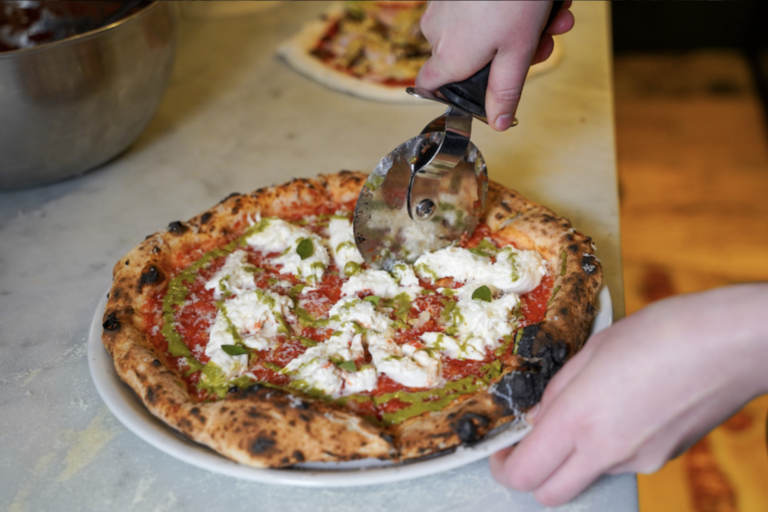 Where To Get The Best Pizza in Midtown NYC - The LA Girl